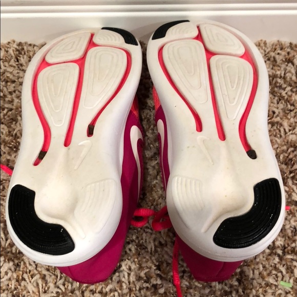 Shoes - Picture 2 of 4